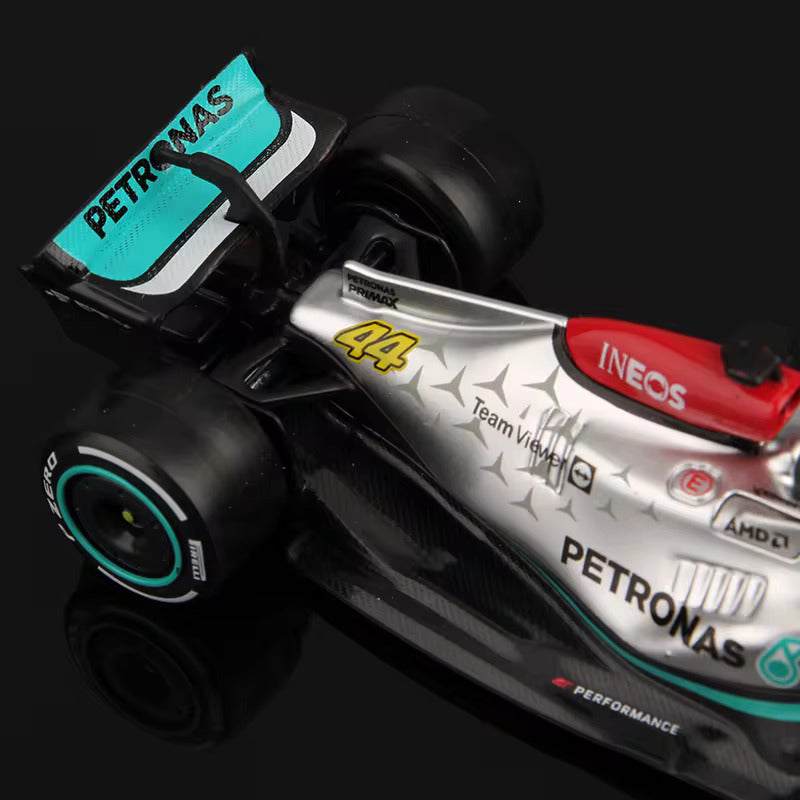Bburago 1:43 F1 Mercedes Amg W13 #44 Lewis Hamilton